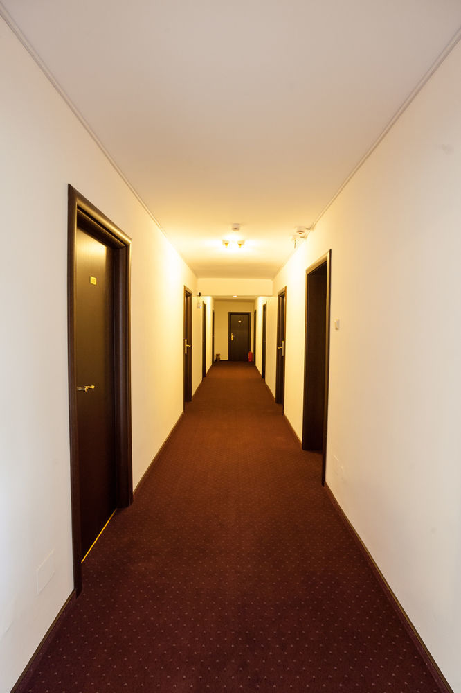 Hotel Citadella Bucharest Luaran gambar